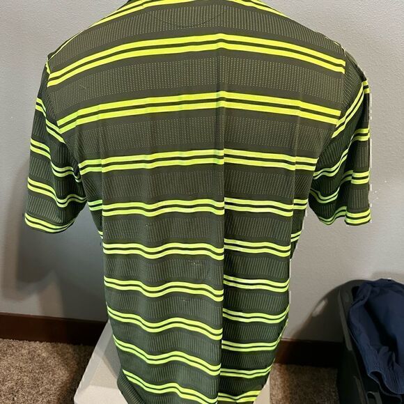 Under Armour Mens Large HeatGear Green/Yellow Short Sleeve Polo - Picture 5 of 5